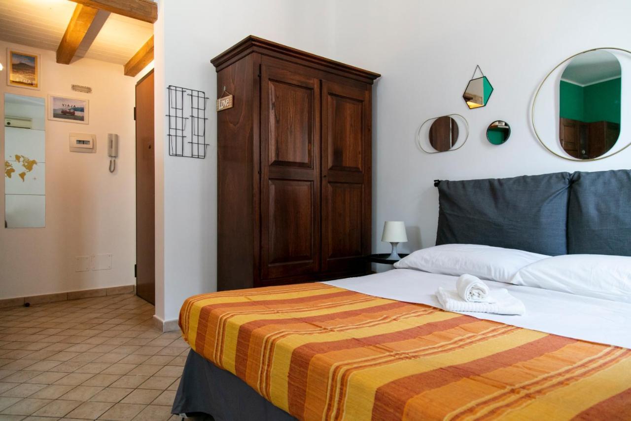 Monolocale Il Tindaro Apartment คาตาเนีย ภายนอก รูปภาพ