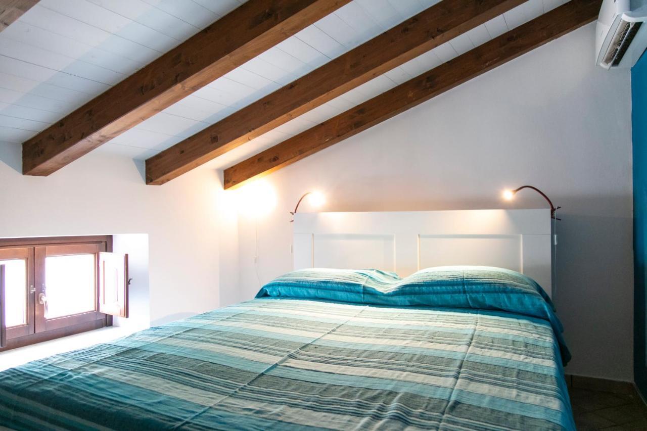 Monolocale Il Tindaro Apartment คาตาเนีย ภายนอก รูปภาพ