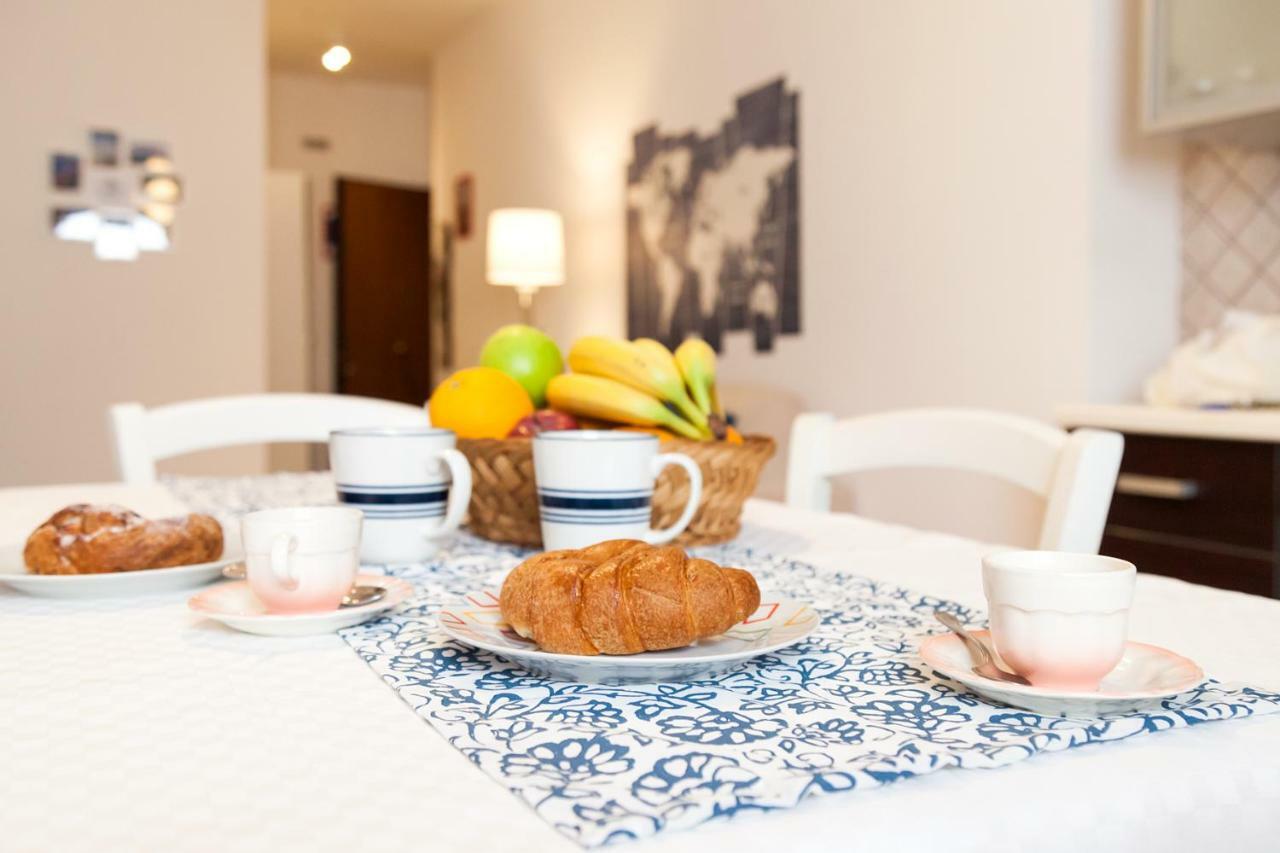 Monolocale Il Tindaro Apartment คาตาเนีย ภายนอก รูปภาพ