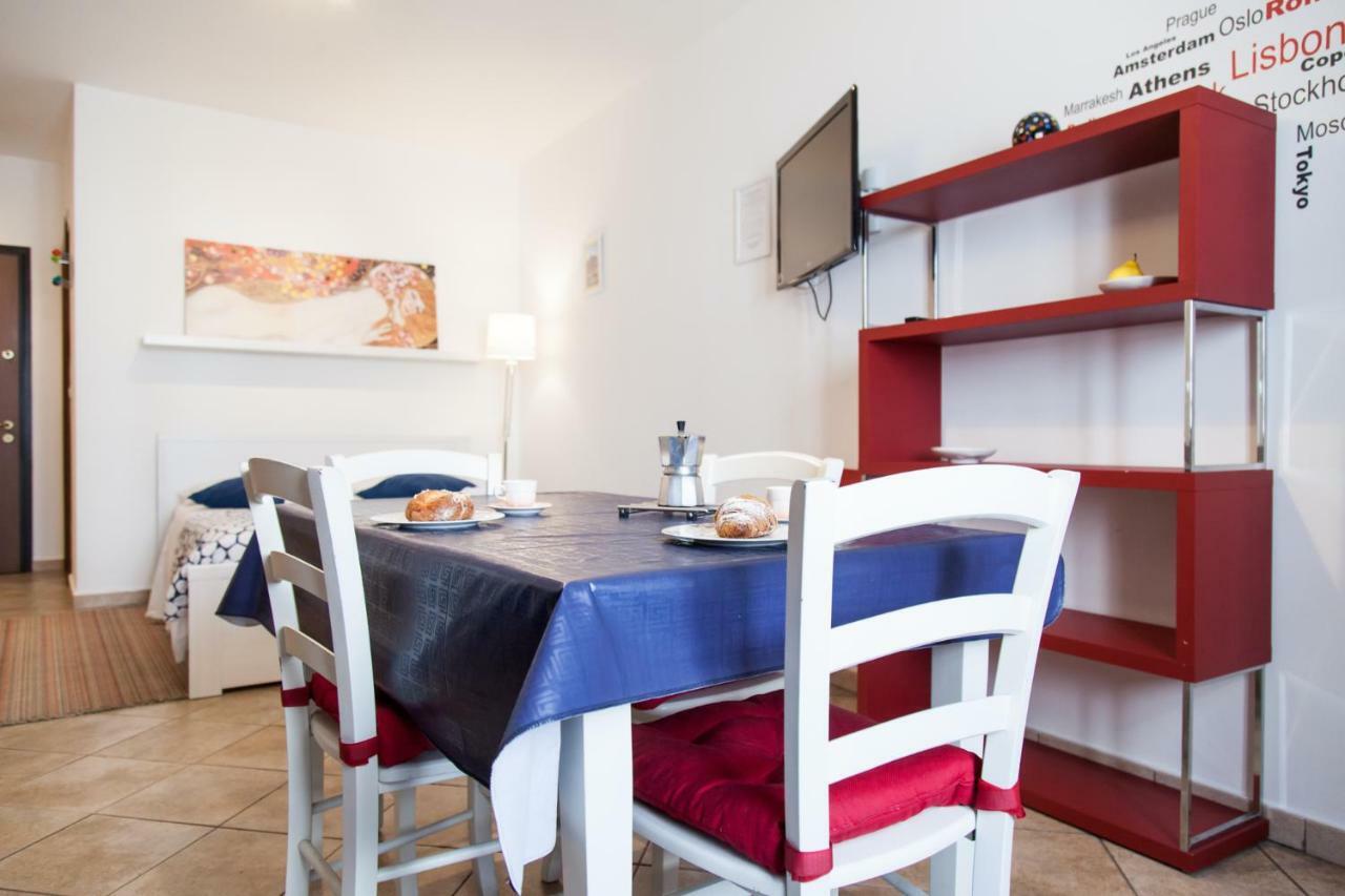 Monolocale Il Tindaro Apartment คาตาเนีย ภายนอก รูปภาพ