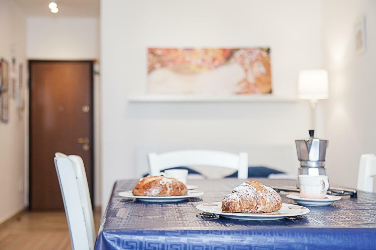 Monolocale Il Tindaro Apartment คาตาเนีย ภายนอก รูปภาพ