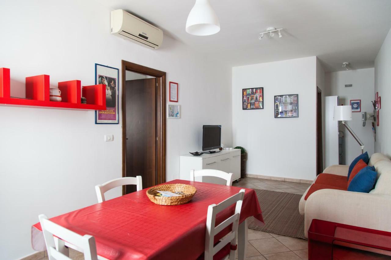 Monolocale Il Tindaro Apartment คาตาเนีย ภายนอก รูปภาพ