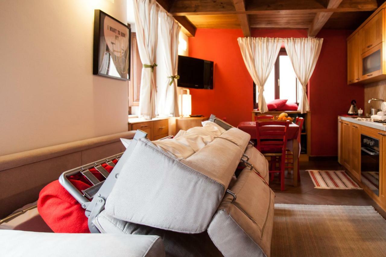 Monolocale Il Tindaro Apartment คาตาเนีย ภายนอก รูปภาพ