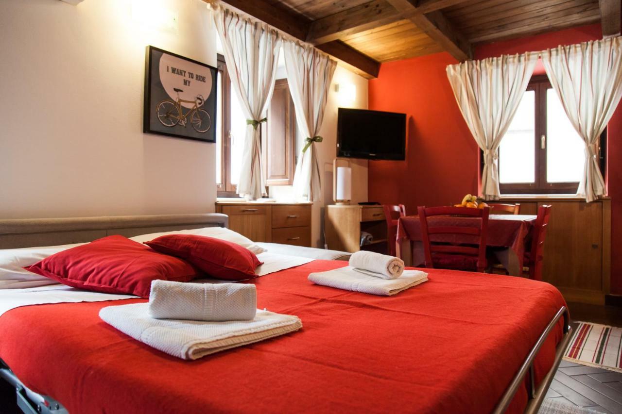 Monolocale Il Tindaro Apartment คาตาเนีย ภายนอก รูปภาพ