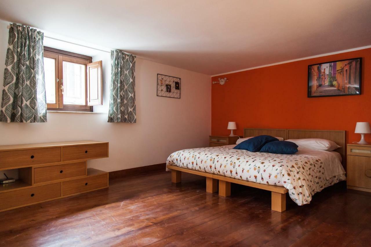 Monolocale Il Tindaro Apartment คาตาเนีย ภายนอก รูปภาพ
