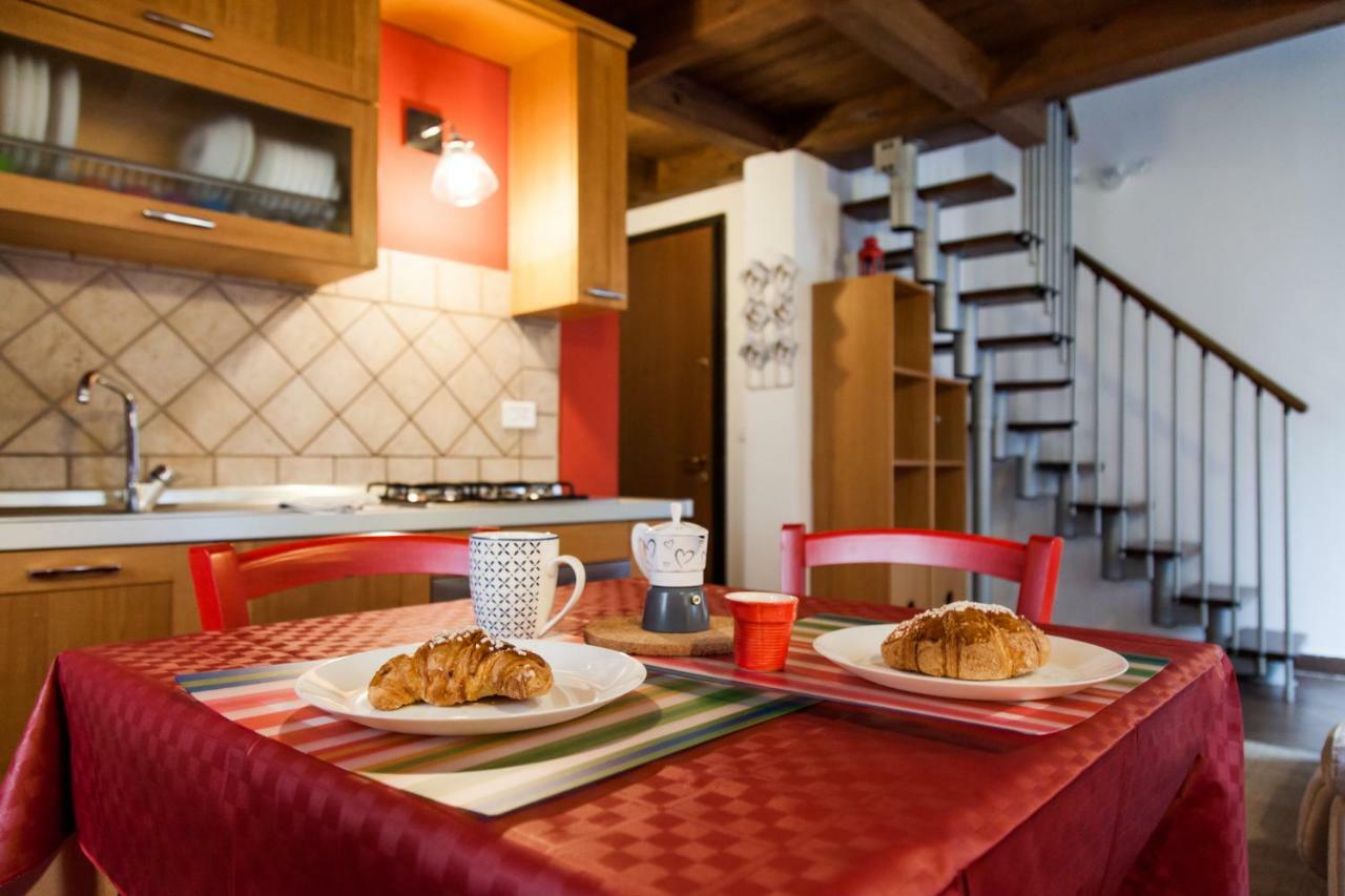 Monolocale Il Tindaro Apartment คาตาเนีย ภายนอก รูปภาพ