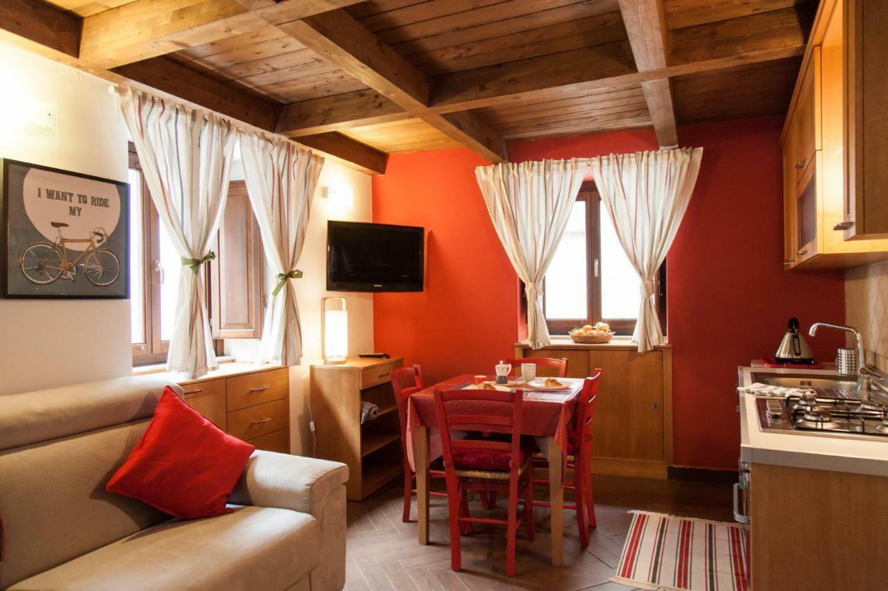 Monolocale Il Tindaro Apartment คาตาเนีย ภายนอก รูปภาพ